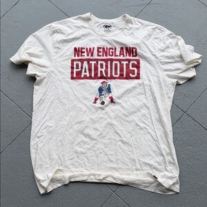 Women’s 47 White and Red New England Patriots Tee